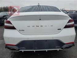جنسس G70